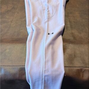 Under Armour Lavender Performance Leggings